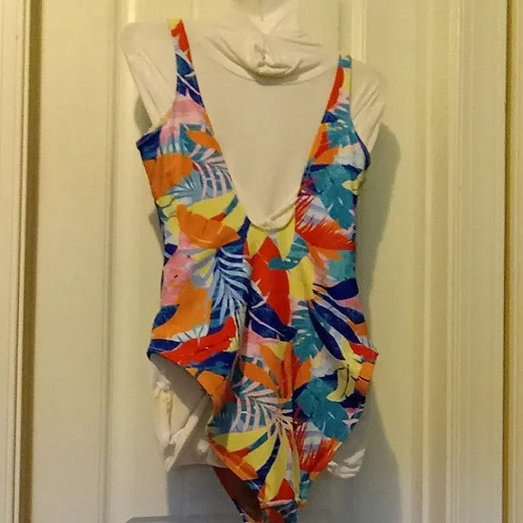 Old Navy Multicolor Tropical One Piece Swimsuit - Picture 6 of 12